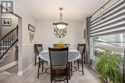 771 Errol Road East, Sarnia, ON - Indoor Photo Showing Dining Room