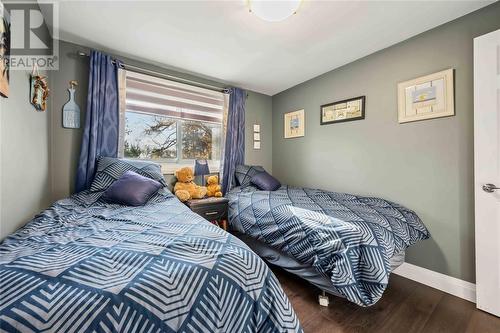 771 Errol Road East, Sarnia, ON - Indoor Photo Showing Bedroom