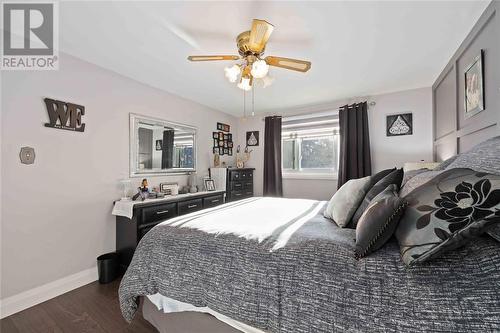 771 Errol Road East, Sarnia, ON - Indoor Photo Showing Bedroom