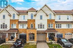 81 MAYLAND TRAIL  Hamilton, ON L8J 0G4