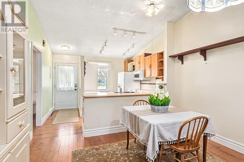 10 - 140 Albert Street, Collingwood, ON - Indoor Photo Showing Dining Room