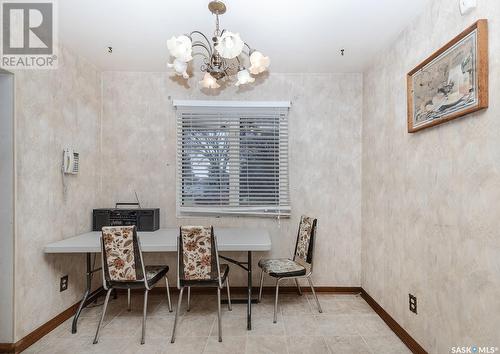 401 S Avenue N, Saskatoon, SK - Indoor Photo Showing Dining Room