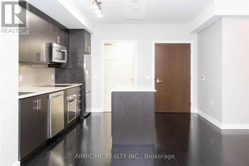 2503 - 1 The Esplanade, Toronto, ON - Indoor Photo Showing Kitchen