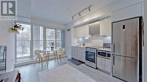 221 - 251 Jarvis Street, Toronto, ON - Indoor Photo Showing Kitchen With Stainless Steel Kitchen