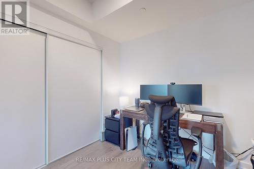 515 - 150 Logan Avenue, Toronto, ON - Indoor