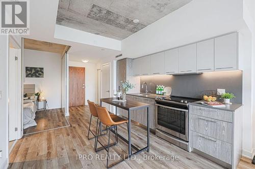 426 - 30 Baseball Place, Toronto, ON - Indoor Photo Showing Kitchen