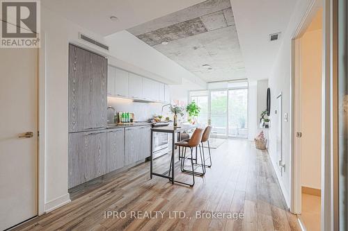 426 - 30 Baseball Place, Toronto, ON - Indoor Photo Showing Kitchen