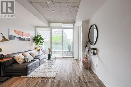 426 - 30 Baseball Place, Toronto, ON - Indoor Photo Showing Living Room