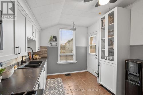 269 Court Street, Oshawa, ON - Indoor Photo Showing Kitchen With Double Sink