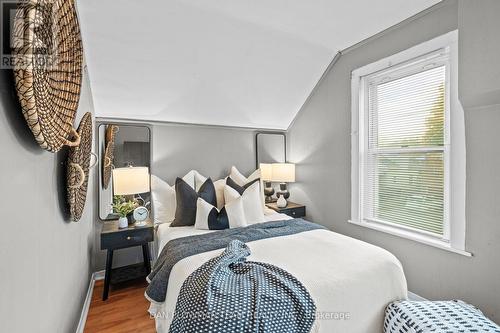 269 Court Street, Oshawa, ON - Indoor Photo Showing Bedroom