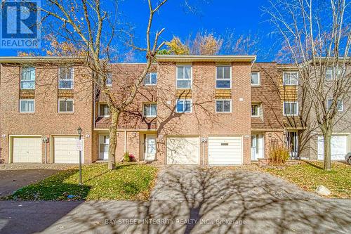 100 Rusty Crestway, Toronto, ON - Outdoor With Facade