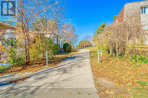 100 Rusty Crestway, Toronto, ON - Outdoor With View