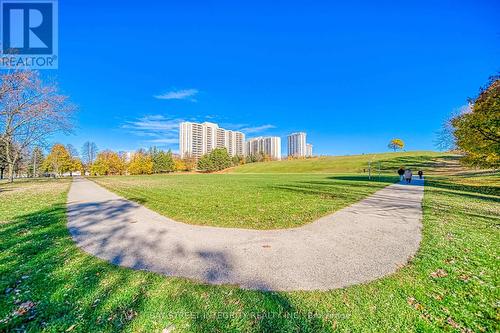 100 Rusty Crestway, Toronto, ON - Outdoor With View