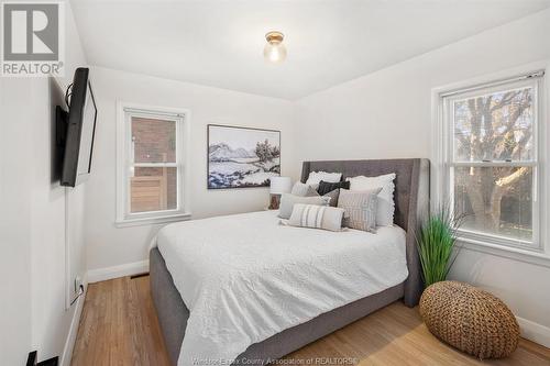 36 Arnold Street, Chatham, ON - Indoor Photo Showing Bedroom