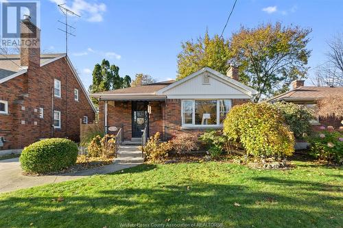 36 Arnold Street, Chatham, ON - Outdoor