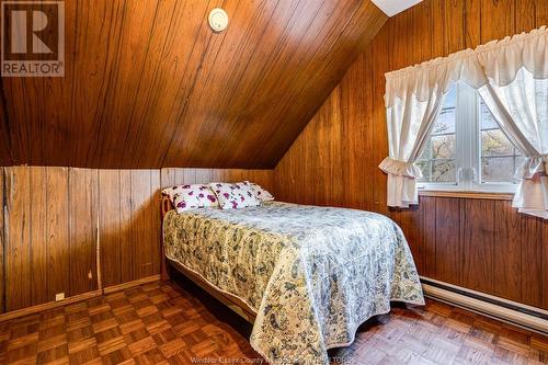 2045 Arner Townline, Essex, ON - Indoor Photo Showing Bedroom