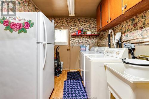 2045 Arner Townline, Essex, ON - Indoor Photo Showing Laundry Room