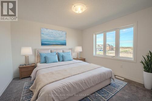 11 Sagewood Avenue, Barrie, ON - Indoor Photo Showing Bedroom