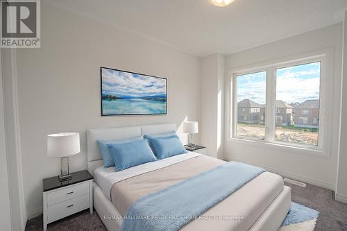 11 Sagewood Avenue, Barrie, ON - Indoor Photo Showing Bedroom