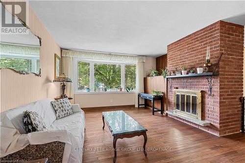 715 High Gate Park Drive, Kingston (South Of Taylor-Kidd Blvd), ON - Indoor Photo Showing Living Room With Fireplace