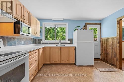 715 High Gate Park Drive, Kingston (South Of Taylor-Kidd Blvd), ON - Indoor Photo Showing Kitchen