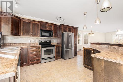 8 Soloman Close, Bay Bulls, NL - Indoor Photo Showing Kitchen With Double Sink