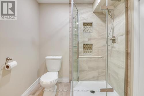 414 Greenwood Drive, Essa, ON - Indoor Photo Showing Bathroom