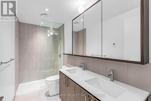 311 - 115 Larchmount Avenue, Toronto, ON - Indoor Photo Showing Bathroom