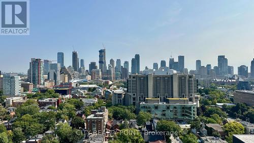 Ph9 - 666 Spadina Avenue, Toronto, ON - Outdoor With View