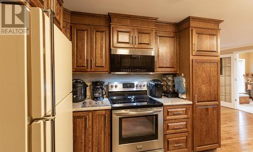 8 Cobra Place, Conception Bay South, NL - Indoor Photo Showing Kitchen