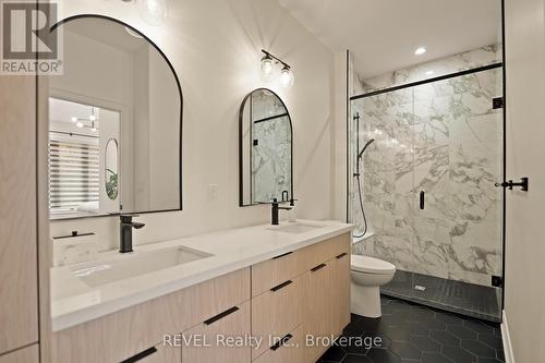 59 - 144 Port Robinson Road, Pelham (662 - Fonthill), ON - Indoor Photo Showing Bathroom