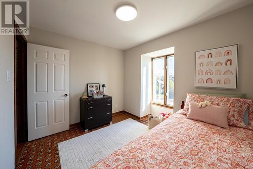 80 Shandon Drive, Toronto, ON - Indoor Photo Showing Bedroom