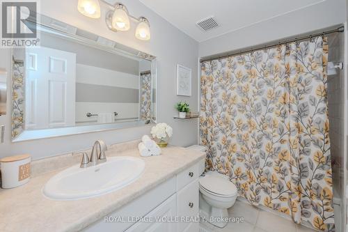 86 Brembel Street, Kitchener, ON - Indoor Photo Showing Bathroom