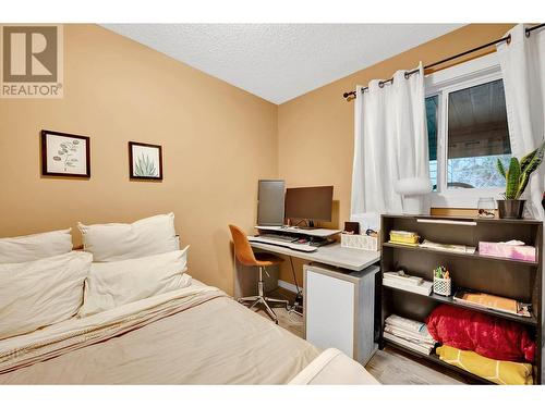 1221 Hugh Allan Drive Unit# 44, Kamloops, BC - Indoor Photo Showing Other Room