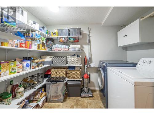 1221 Hugh Allan Drive Unit# 44, Kamloops, BC - Indoor Photo Showing Laundry Room