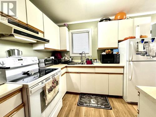 43 Swallow Street, Kitimat, BC - Indoor Photo Showing Kitchen