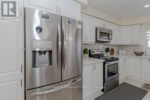 3 Quasar Street, Brampton, ON - Indoor Photo Showing Kitchen