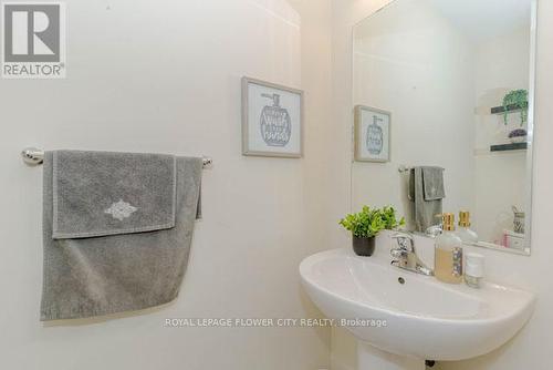 3 Quasar Street, Brampton, ON - Indoor Photo Showing Bathroom