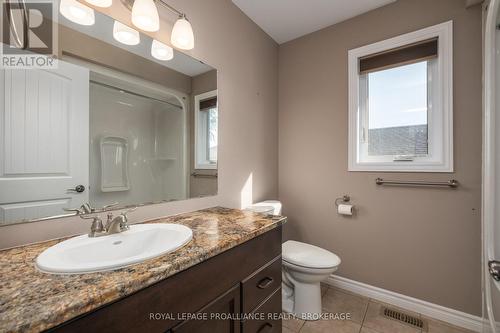 1111 Crossfield Avenue, Kingston (City Northwest), ON - Indoor Photo Showing Bathroom