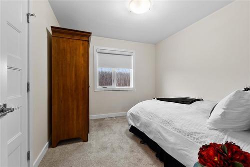 247 Leclerc Bay, St Adolphe, MB - Indoor Photo Showing Bedroom