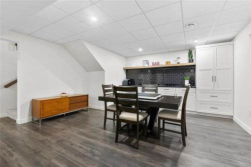 247 Leclerc Bay, St Adolphe, MB - Indoor Photo Showing Dining Room