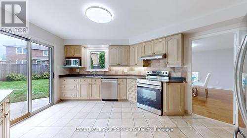 20 Elkpath Avenue, Toronto, ON - Indoor Photo Showing Kitchen With Double Sink