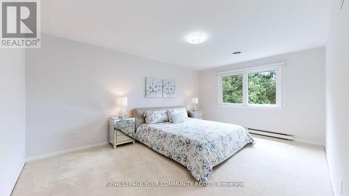 20 Elkpath Avenue, Toronto, ON - Indoor Photo Showing Bedroom