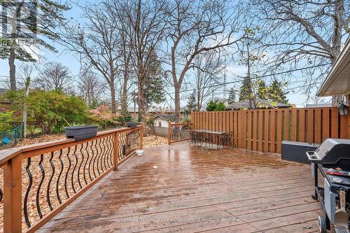 132 Meadowbank Road, Toronto, ON - Outdoor