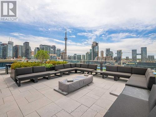 722 - 505 Richmond Street W, Toronto, ON - Outdoor With View