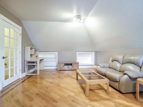 Salle familiale - 365 Rue Hector, Laval (Fabreville), QC - Indoor With Fireplace