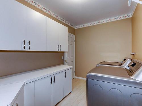 Salle de lavage - 23 111E Avenue O., Blainville, QC - Indoor Photo Showing Laundry Room