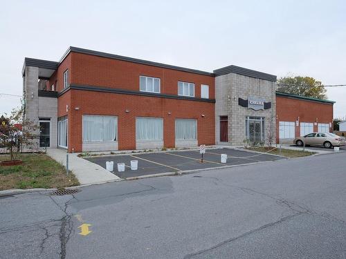 Exterior entrance - 5558  - 5564 Grande Allée, Longueuil (Saint-Hubert), QC - Outdoor