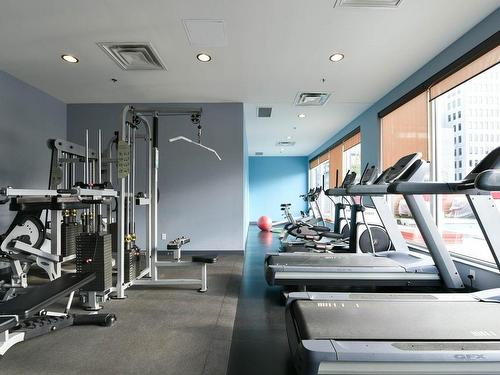 Salle d'exercice - 230-1200 Rue St-Alexandre, Montréal (Ville-Marie), QC - Indoor Photo Showing Gym Room