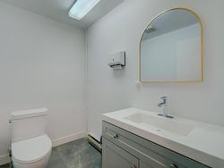 Powder room - 